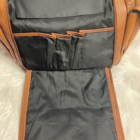 Unbranded tan leather large Backpack antique tone hardwares. - Picture 14 of 14